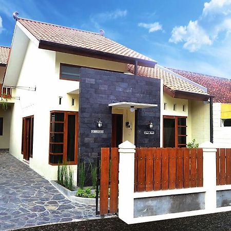 Hotel Ndalem Timoho Yogyakarta Exterior foto